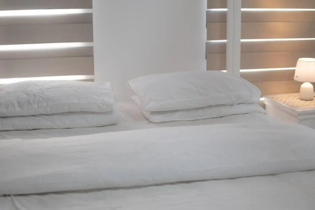 Apartment A2J Luxury 1Br Balcony Venice Suite Near Malls Manila
