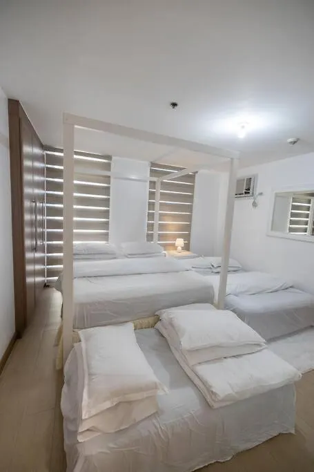 A2J Luxury 1Br Balcony Venice Suite Near Malls Manila 0*,