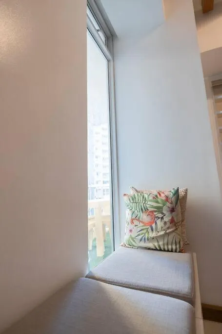 Apartment A2J Luxury 1Br Balcony Venice Suite Near Malls Manila Philippines